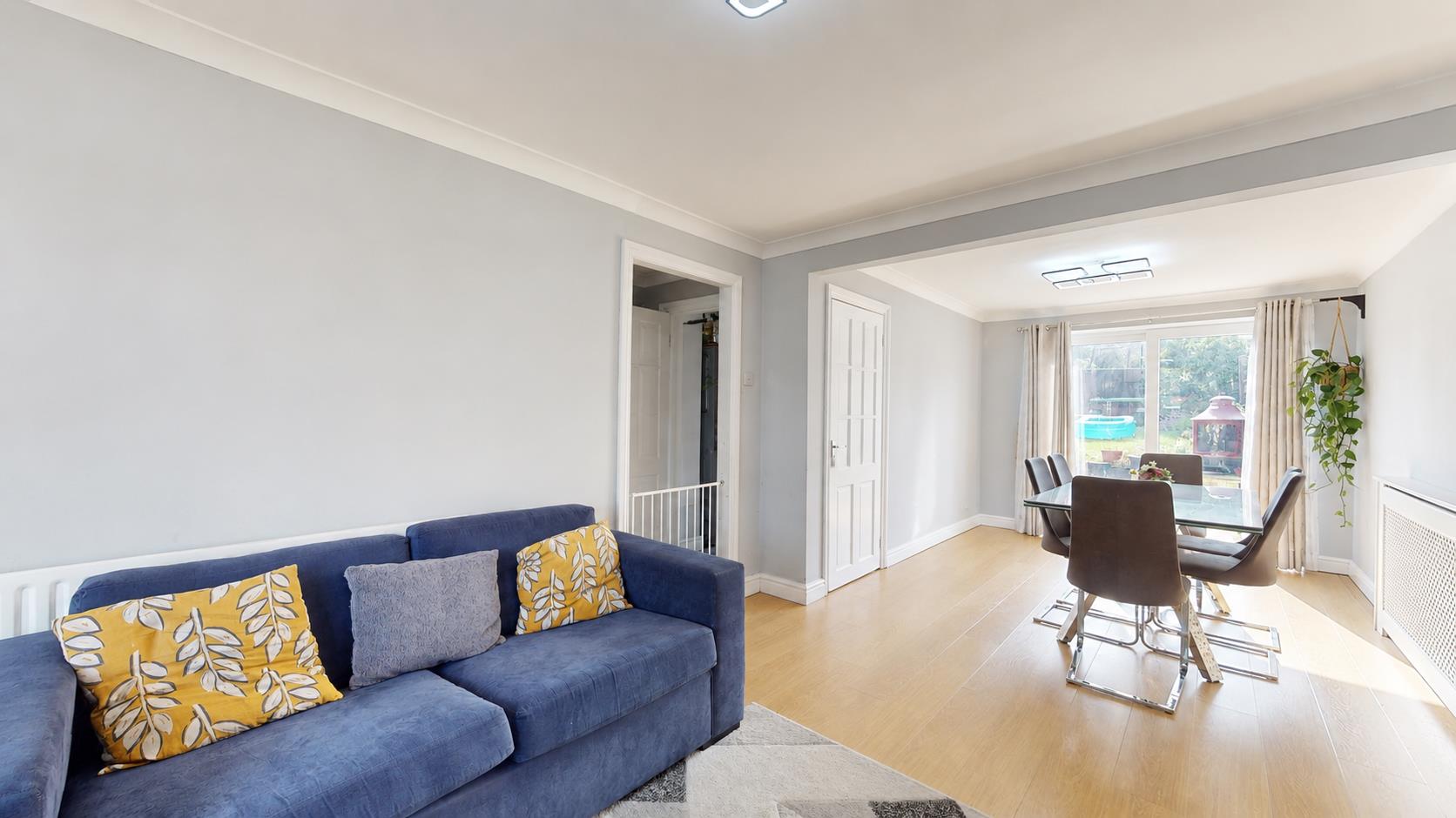 Masefield Grove, Bletchley